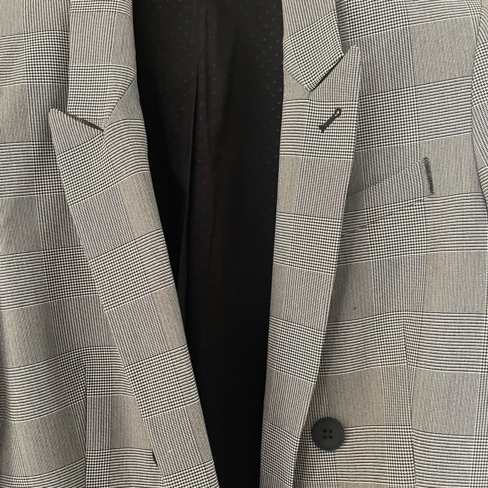 Express Blazer - Picture 3 of 8